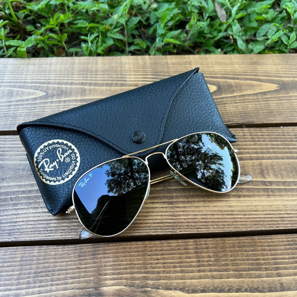 Ray Ban Rb3025 Classic Polarized Aviator Sunglasses